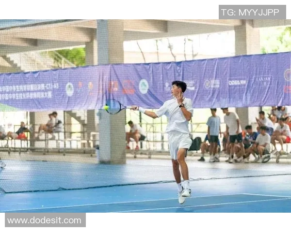 成都网球队在大师赛中的灵活性表现引发热议与思考