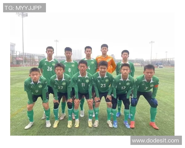 西安足球队的拼搏历程与大满贯梦想的追寻之路 西安足球队的拼搏历程与大满贯梦想的追寻之路