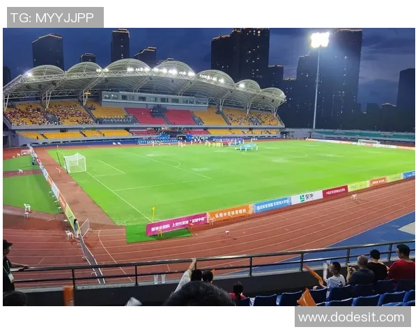 杭州足球队速度之快引领联赛风潮展现竞技魅力与团队协作精神