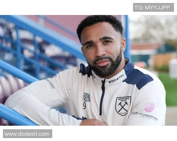 足球明星威尔逊的传奇之路与辉煌成就探秘 足球明星威尔逊的传奇之路与辉煌成就探秘